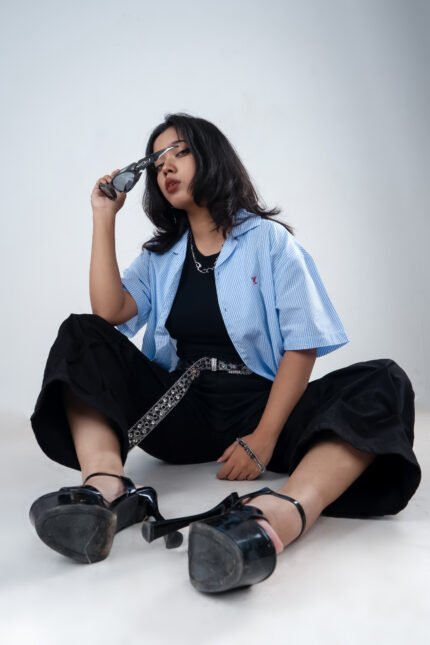 Woman's Bluefire boxy embroidery shirt